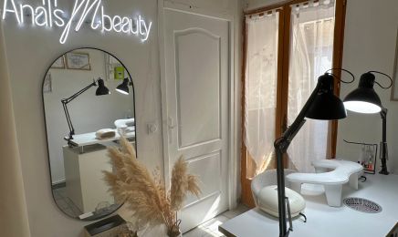 Anaïs M Beauty : Manucure à Bazoches-lès-Bray