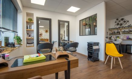 Coiffure Esthétique J.A : Barbier à Hadol