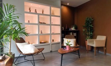 Wat Pho héritage  : Institut de beauté à Puteaux