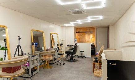 Curls life matters Bordeaux Lyon et les antilles : Coiffeur à Bordeaux