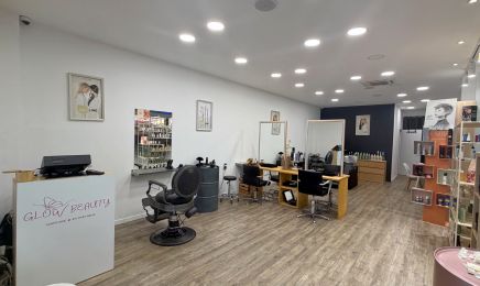 Glow Beauty : Manucure à Roanne