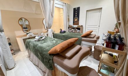 Zentuary Thai Wellness : Coiffeur à Cannes