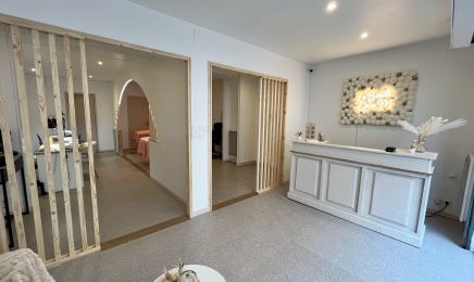 La Beauté qu’on M'  : Manucure à Castres