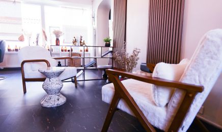 Ombrage, l’Art du cheveu (Maison de Beauté) : Coiffeur à Les Sables-d'Olonne