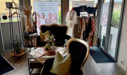 Hair Affair Lounge: Kosmetikstudio in Lauchhammer