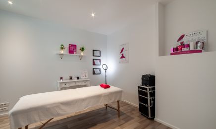 Mademoiselle Institut : Manucure à Limoges