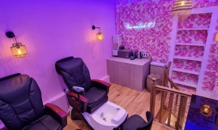 Nia Nails : Institut de beauté à Paris