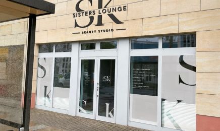 SK SISTERS LOUNGE Beauty Studio : Tattoo-Künstler in Dresden