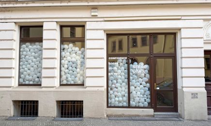 Smile Club - Teeth Whitening Studio: Kosmetikstudio in Halle (Saale)