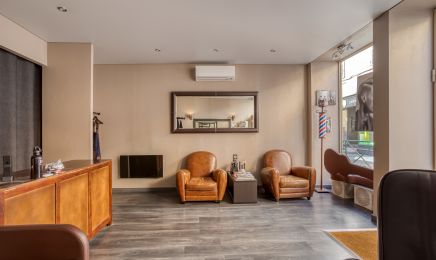 Figaro barber coiffeur homme barbier : Barbier à Fontaines-sur-Saône