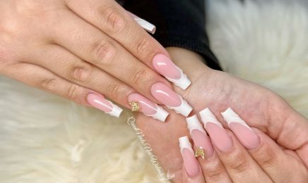 Queen Nails: Kosmetikstudio in Neu Wulmstorf