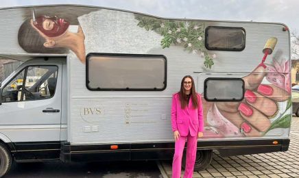 Beauty’s van salon : Manucure à Quimper