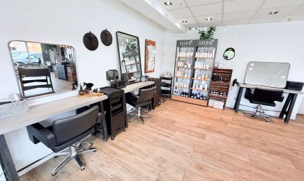 Acte 1 : Coiffeur à Pibrac