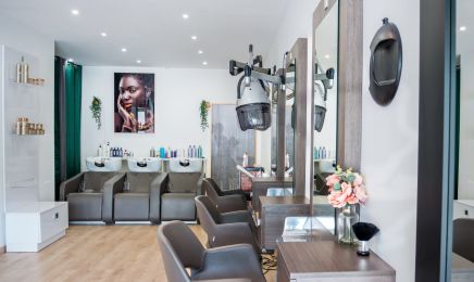 Mye Beauty : Coiffeur à Maisons-Alfort