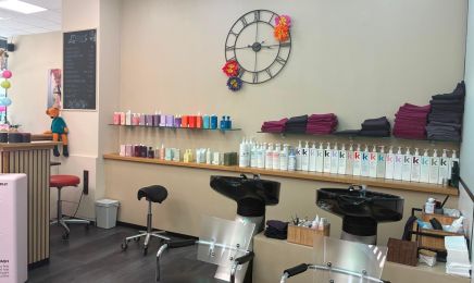 Der lachende Fön Inh. Jeannine Simon: Friseur in Lebach