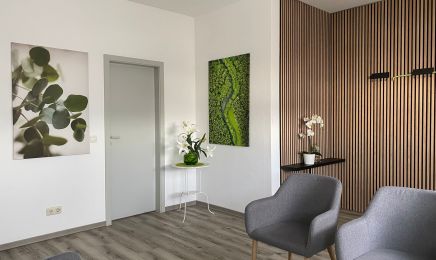 Osteopathie Zekiye Yazıcı Heilpraktikerin: Kosmetikstudio in Königsbrunn