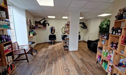 Le Carré court  : Coiffeur à Noyal-Pontivy