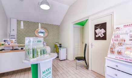 Laur’ Esthétique : Manucure à Châteaudun