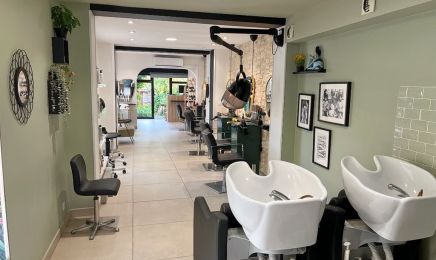 CS MAISON DE COIFFURE (Coiffure Séduction)  : Coiffeur à Marseille