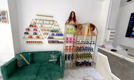 Lady N saloon : Coiffeur à Roanne
