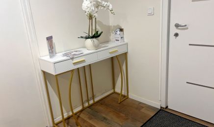 CENTRE EPILATION LASER LH : Institut de beauté à Thise