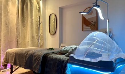 Maison KÉMI | HeadSpa - Maison d’expertise capillaire et de beauté Cheveux texturés : Manucure à Angers