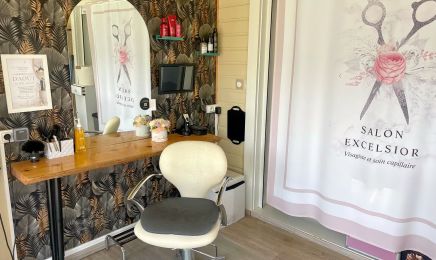 Salon Excelsior  : Coiffeur à Bussières