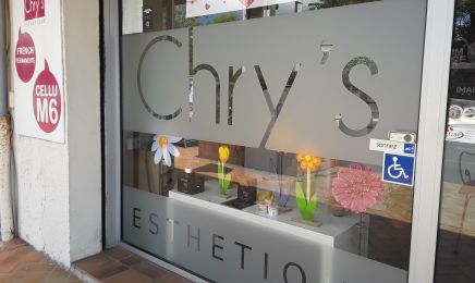 Chrys'Esthetique : Manucure à Eysines