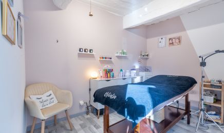 C&D Beauty : Manucure à Lambesc