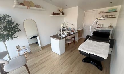 Chez Madisson esthéticienne   : Institut de beauté à Ghyvelde