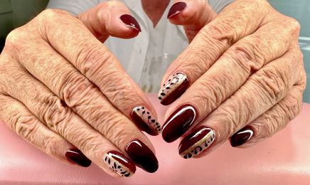 Blessed Nails Art : Manucure à Montpellier
