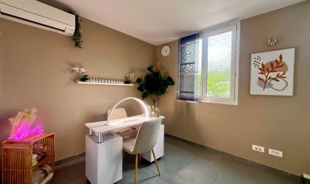 CLAIRE DE LUNE - Salon Privé - Coiffure & Ongles : Coiffeur à Rocbaron