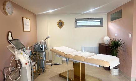 Arla Aesthetic : Institut de beauté à Bouqueval