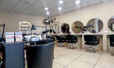Les Ciseaux d’Emma - Coiffure Mixte & Ongles : Coiffeur à Le Cannet-des-Maures