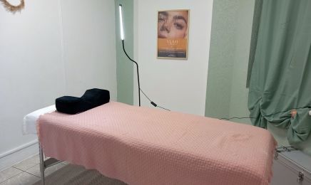 Juste une Paus' : Manucure à Firminy