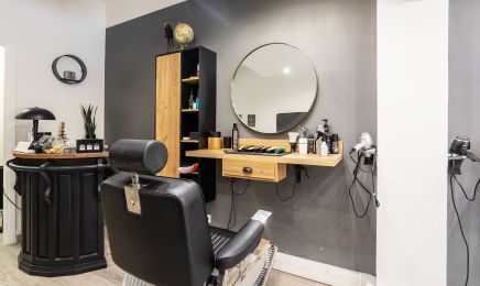 MJ Cuts Barbershop : Coiffeur à Nice