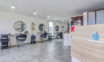 L'atelier d'Emilie : Coiffeur à Asson