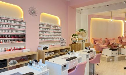 Maya Beauté : Manucure à Montrouge