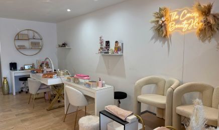 Jennif'Hair & Beauty : Manucure à Le Cannet