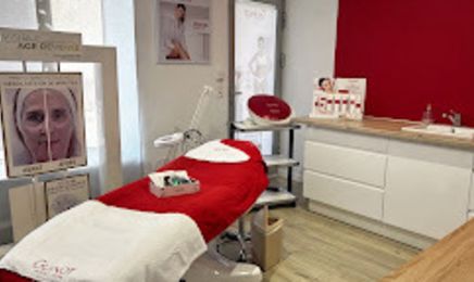 Guinot - Salses-le-Château Institut Bernadette : Manucure à Salses-le-Château