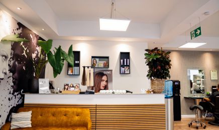 Salon Son Jeromé: Barbershop in Leverkusen 