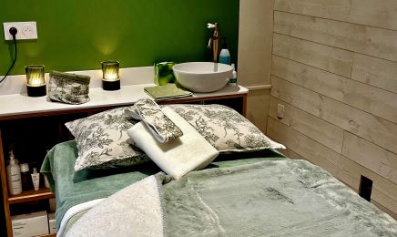 Solivence - Facialiste & Head Spa : Coiffeur à Caumont-sur-Durance