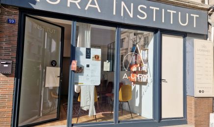 AURA Institut  : Manucure à Saumur