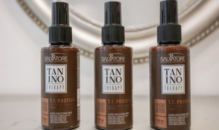 Hôtesse de l’Hair Institut  : Coiffeur à Paris