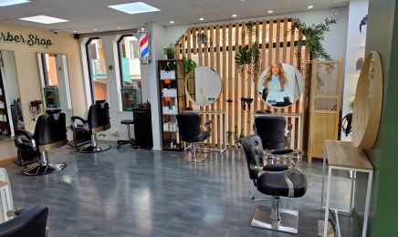 Color Cut : Coiffeur à Courrières