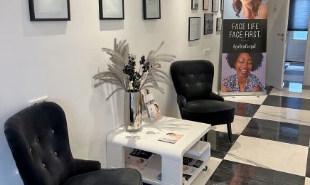 Juliana Nagel & Kosmetik SPA: Nagelstudio in Bremen