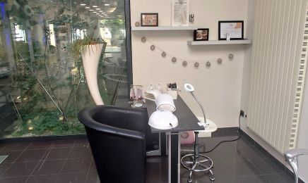 New look 121 : Institut de beauté à Montluçon