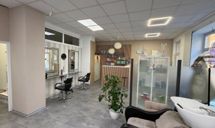 Classic Hair & Beauty Lounge Inh.Manuela Skerka: Nagelstudio in Lutherstadt Eisleben