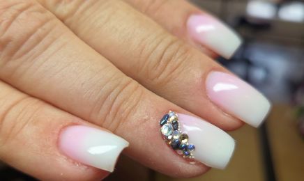 Nail&co custom : Manucure à Moulins