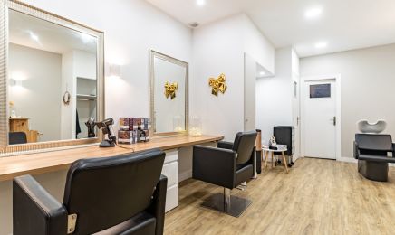 MG coiffure  : Coiffeur à Brest